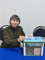 Скажите, а вы давно писали письма? А письма солдатам?